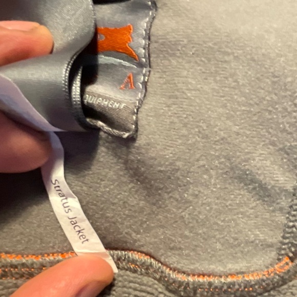 SITKA Gear Stratus Jacket Blaze Orange with Sitka Hat (OS). Jacket Size Medium. - Picture 6 of 12